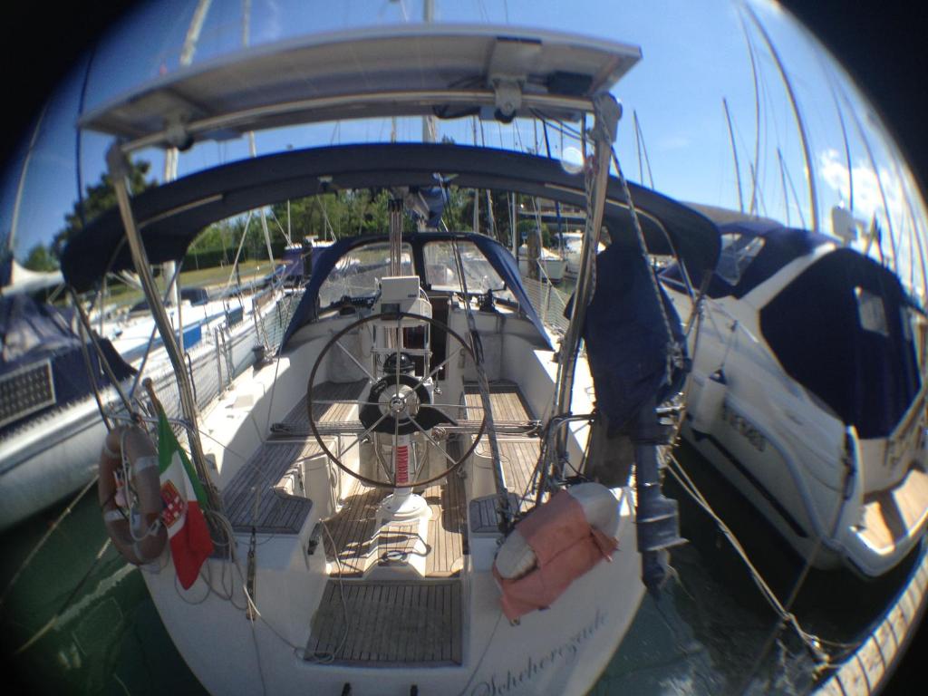 Cavallino House Boat - 2