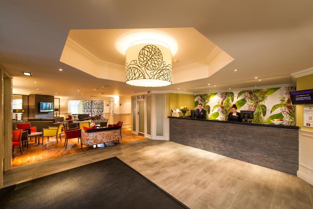 Lobby, Leonardo Inn Hotel Glasgow West End in Glasgow