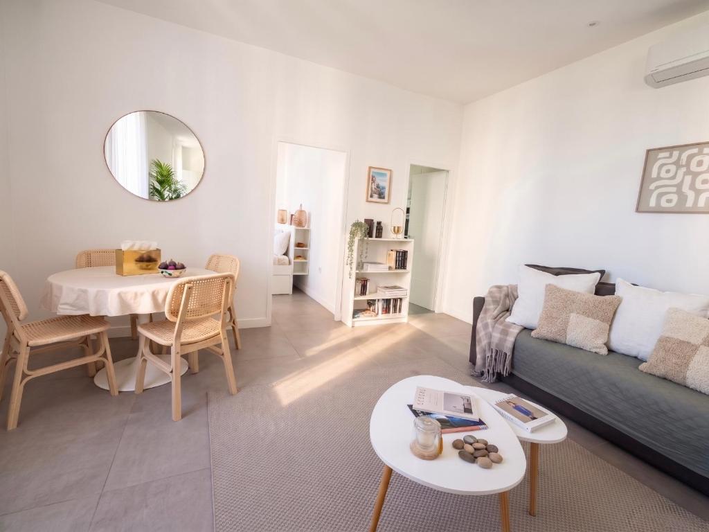 Appartement avec vue mer, refait à neuf - climatisé - parking privé - 5