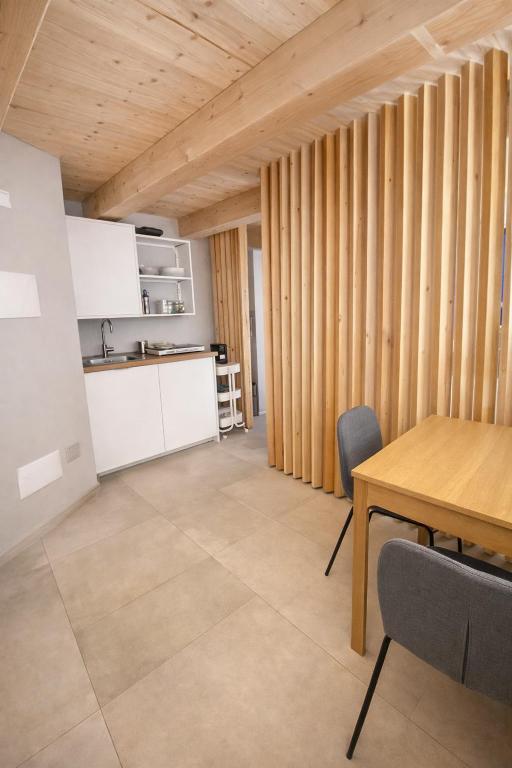 Boutique Alpine Studio by SupaStays - 2