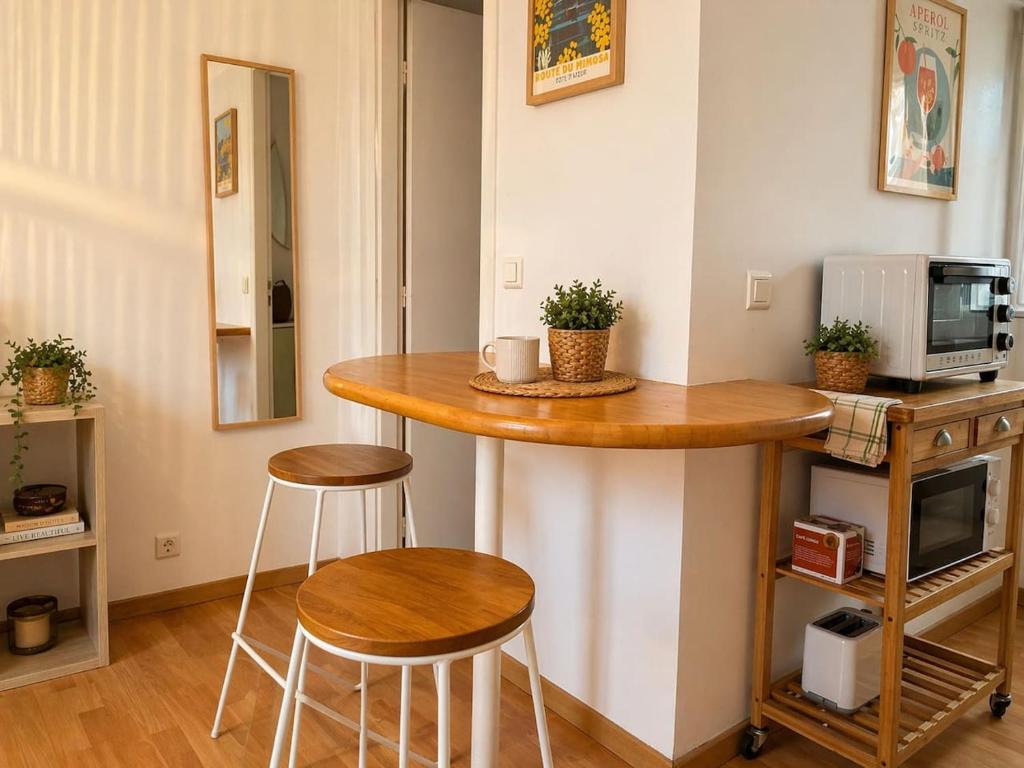 Studio cosy Coeur du Vieil Antibes - 4