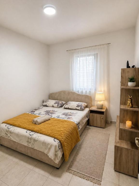 Simple Comfort Apartment - 1
