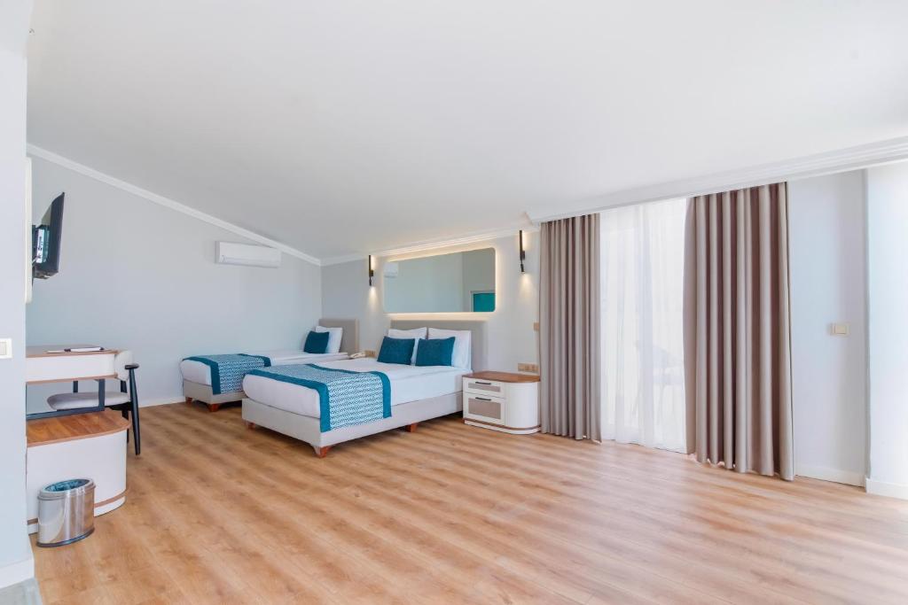 Q Ella Beach Hotel - All Inclusive — Side