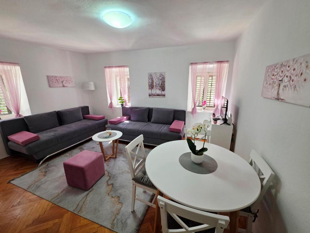 Apartman Old Town - 3