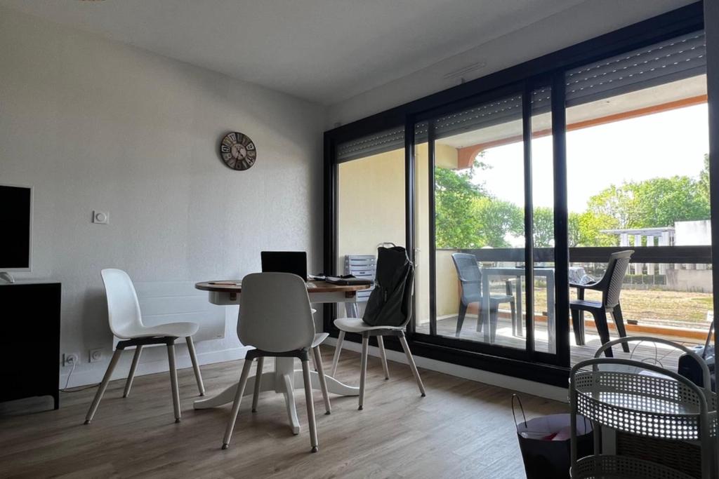 Apartment near the city center - 1