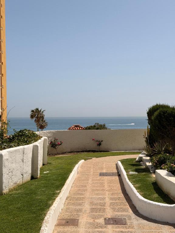Breathtaking Sea Views Calahonda - EaW Homes - 5