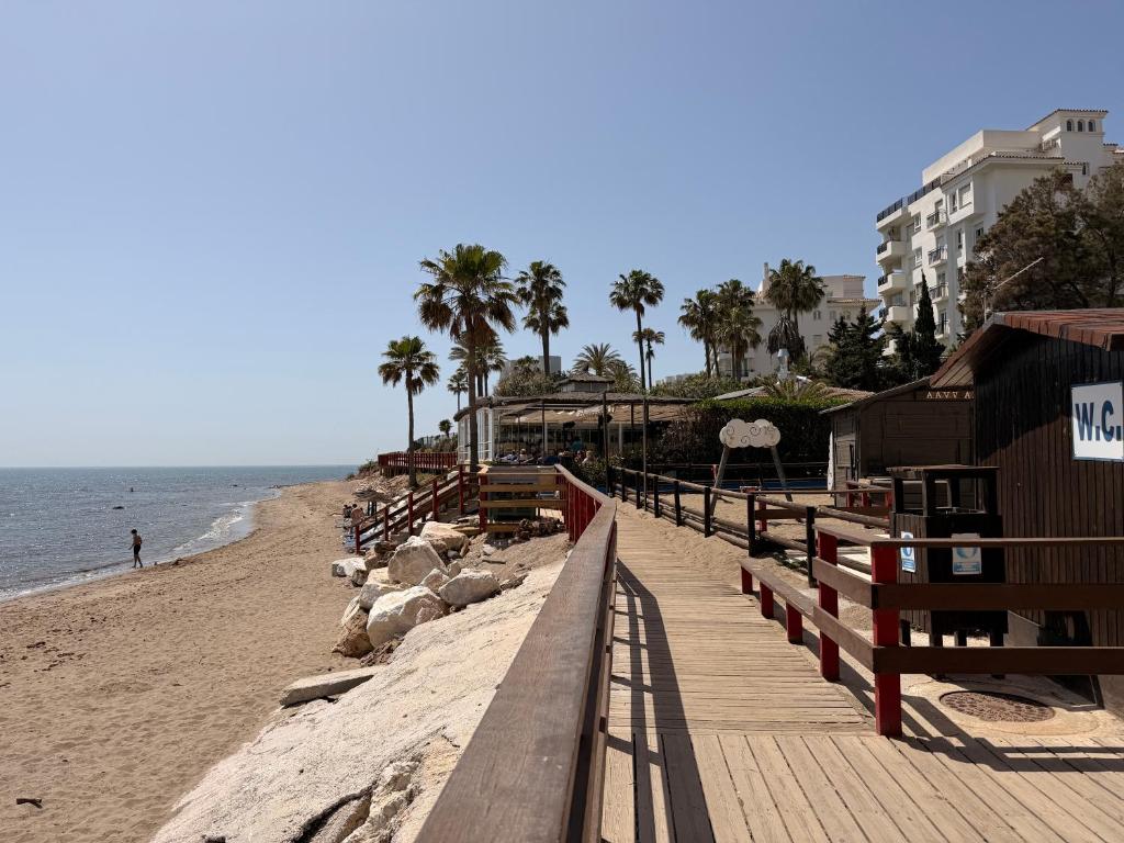 Breathtaking Sea Views Calahonda - EaW Homes - 3