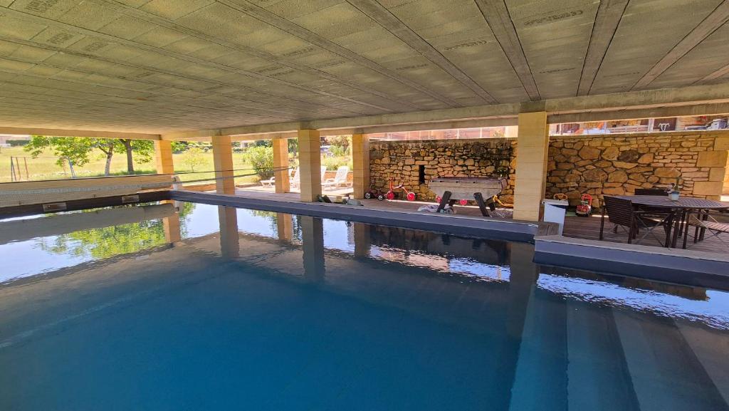 Naudissou avec piscine couverte à Sarlat - 5