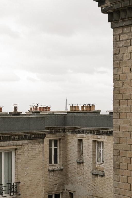 Charming Sorbier Studio - Eiffel Tower View - 4