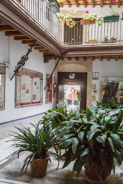 Casa Palacio de los Leones photo