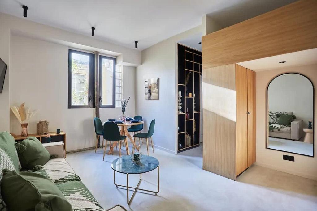 Charmant loft lumineux avec mezzanine Paris 11 - 4P - 1