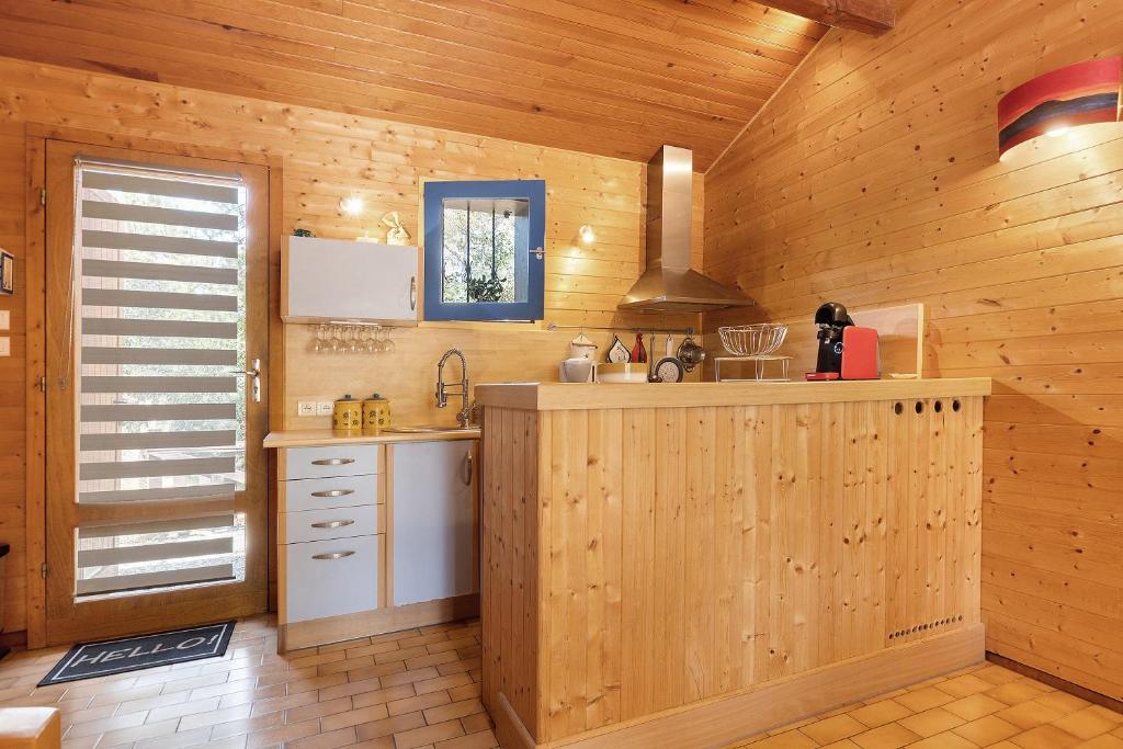 Petite Villa Mitoyenne Dans Pinède - 5