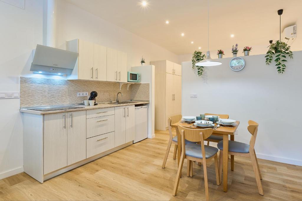 Kosta Homes - Carihuela Nest - 2