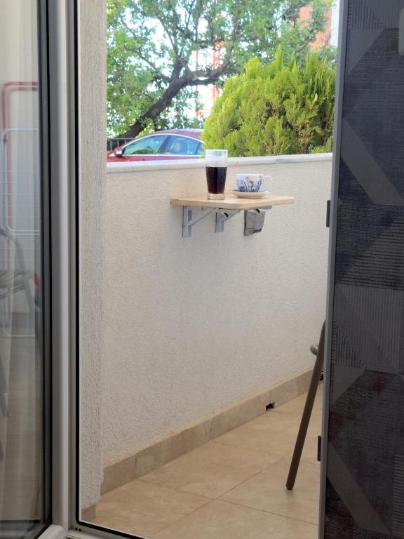 AZZURE NEST spacious 2Br Family Stay 350m to Beach Parking - 2