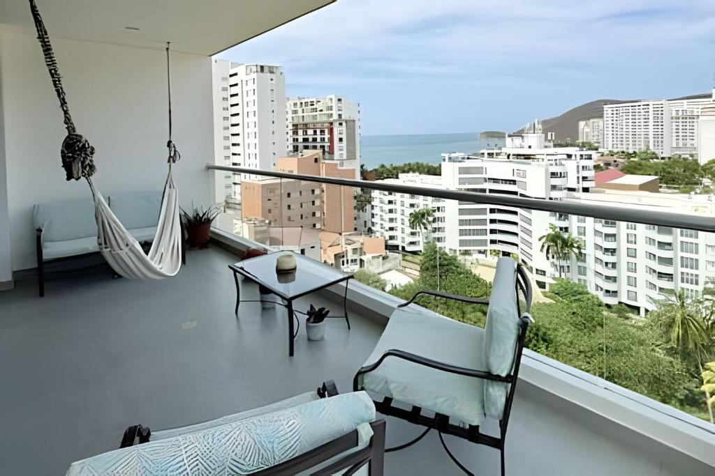 2 Dormitorios, terraza y vista al mar Caribe - 1