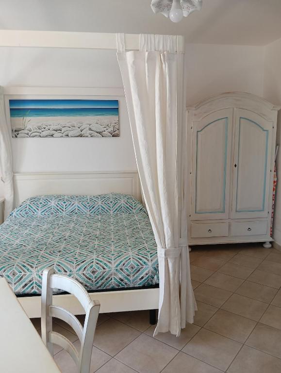 Little paradise apartment with pool - 3