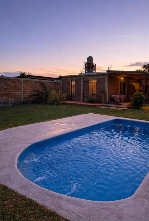 Osvaldo Day Cabin with Pool - 2