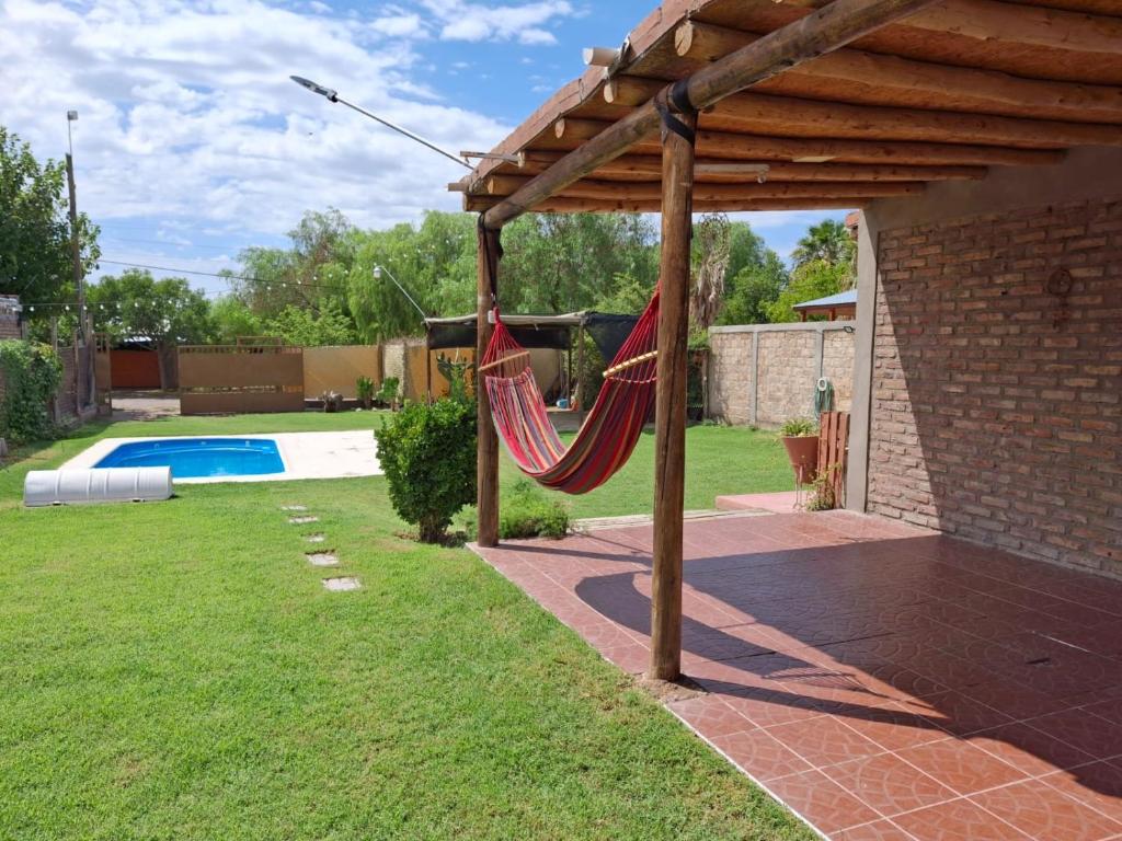 Osvaldo Day Cabin with Pool - 1