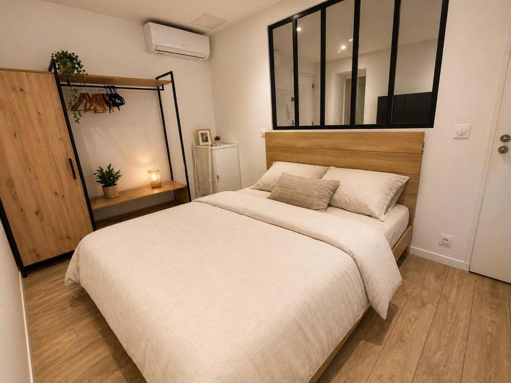 Vielle Antibes Magnifique 2 pieces Plein Centre - 2