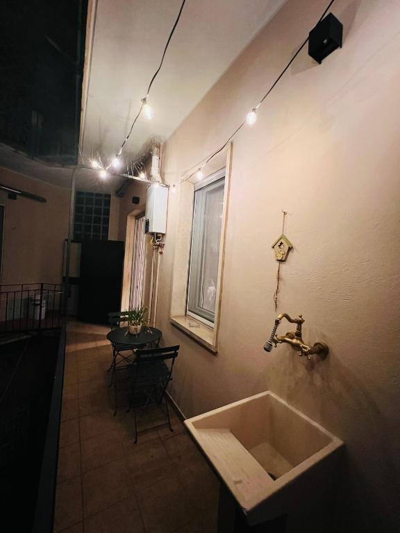 Suite il Vescovo Moro - 3