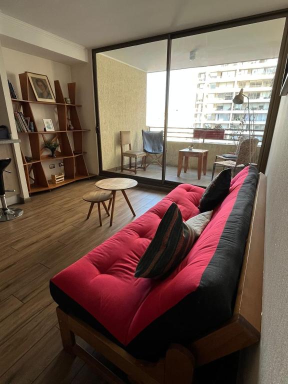 Luminoso y Moderno- Tu Espacio Ideal con Balcón-Condell - 1