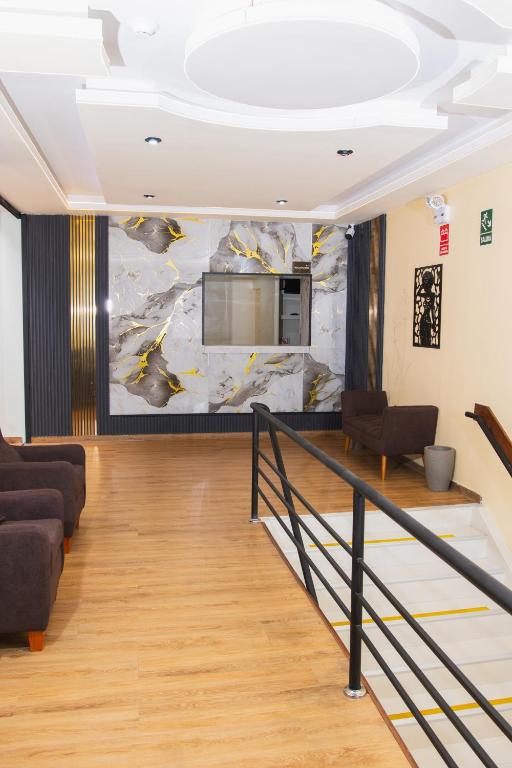Zentra Plaza Hotel & Cowork - 5