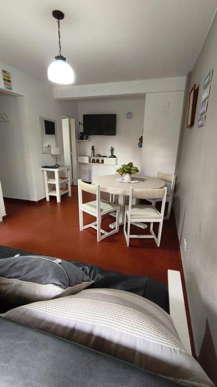 Departamento en Centro de Pinamar Avenida Bunge - 4