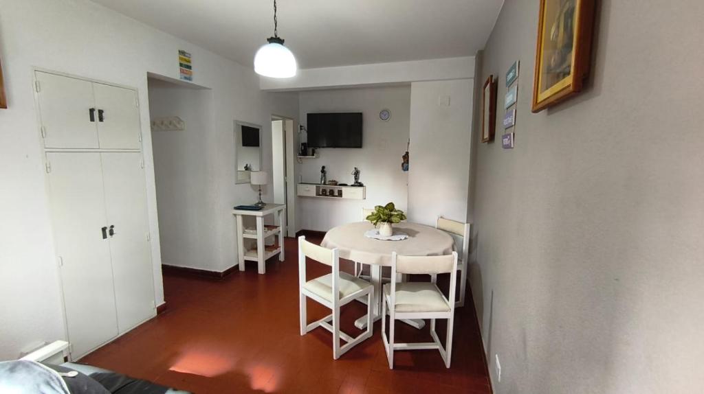 Departamento en Centro de Pinamar Avenida Bunge - 1