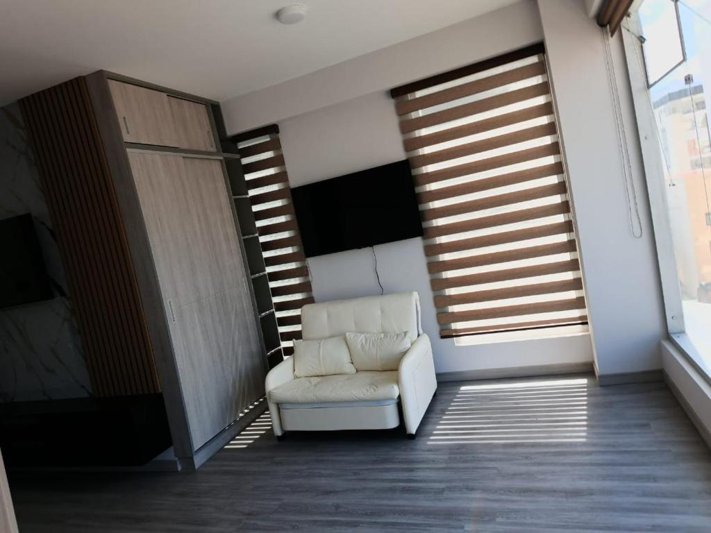 Monoambiente con excelente ubicación y ambiente exclusivo - 4A - 2