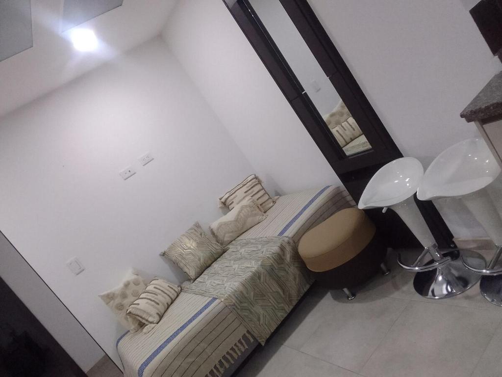Spectacular Studio Apartment - 3