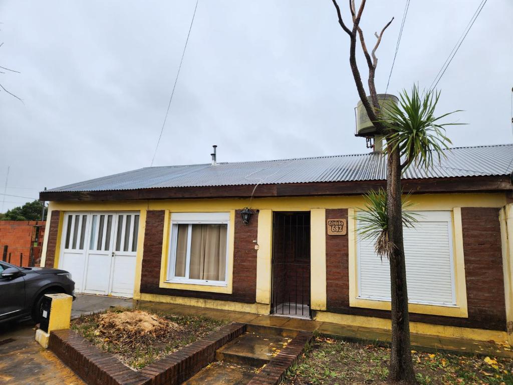 La comarca Alquiler x día casa amplia con garagge - 1