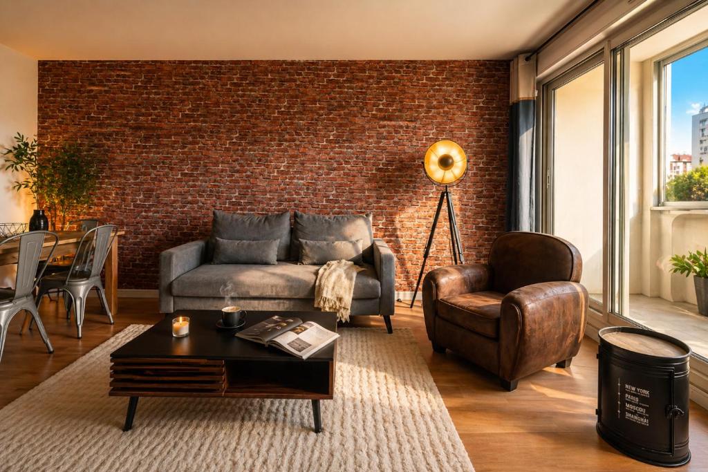 Brick Loft - Ventilation & Fraîcheur - Parking Gratuit - Idéal Familles - Proche Centre-Ville - 1
