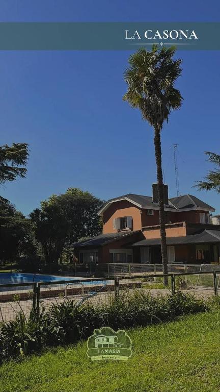 Casa de Campo y Hostería La Masía - 1