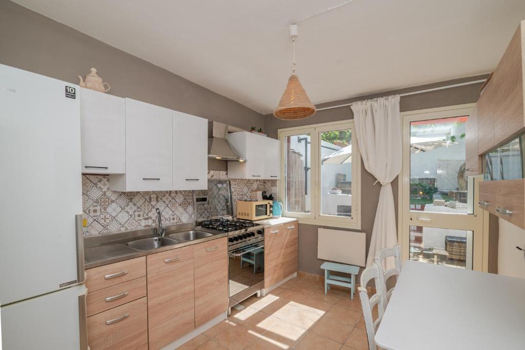 Mia Apartment- Seaside with garden - 2