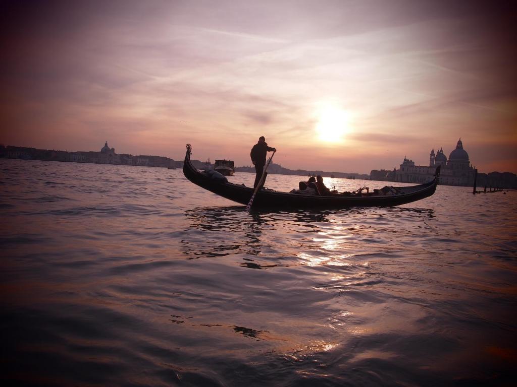 Veneziacentopercento Rooms & Apartments photo