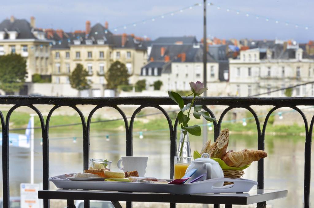 Cristal Hotel Restaurant photo