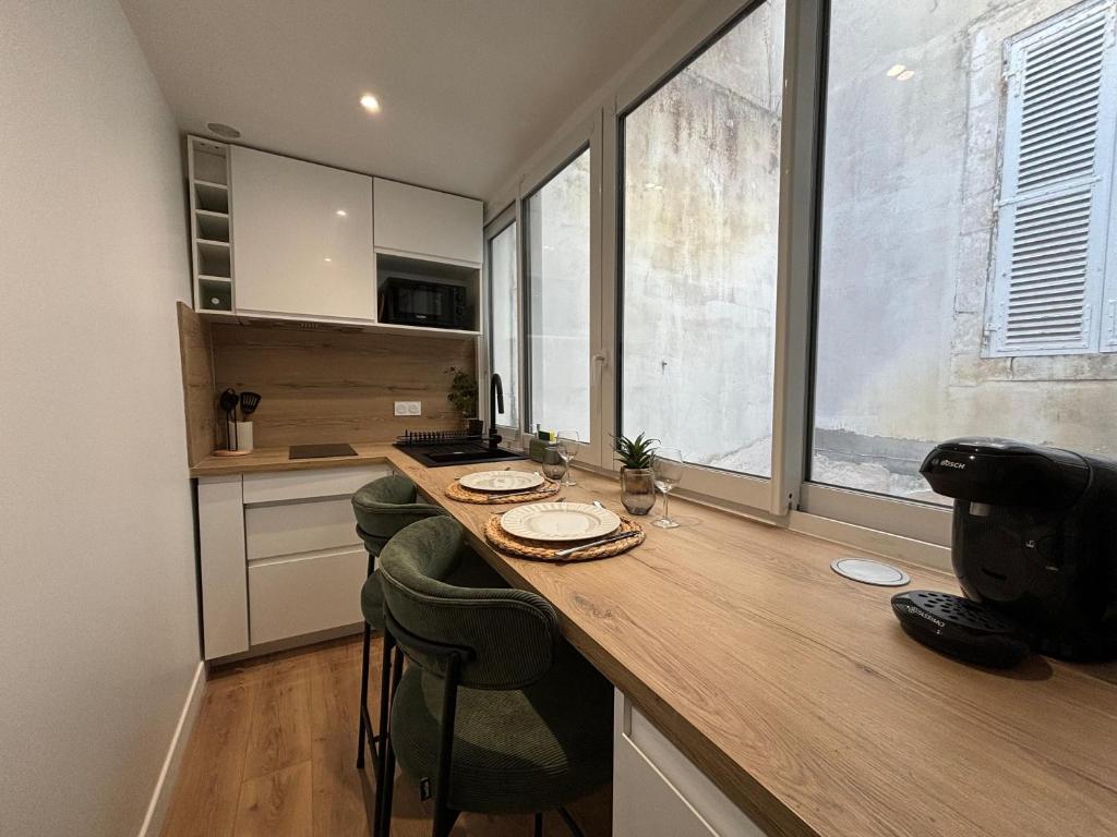 Studio moderne rénové La Rochelle - 3