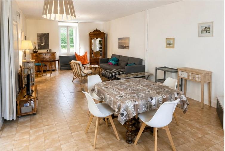 Maison centre-ville avec cour privée, plage à pied - 5