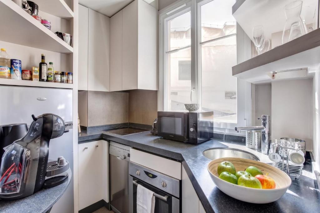 GuestReady - Spacious stay near Champs-Elysées - 2
