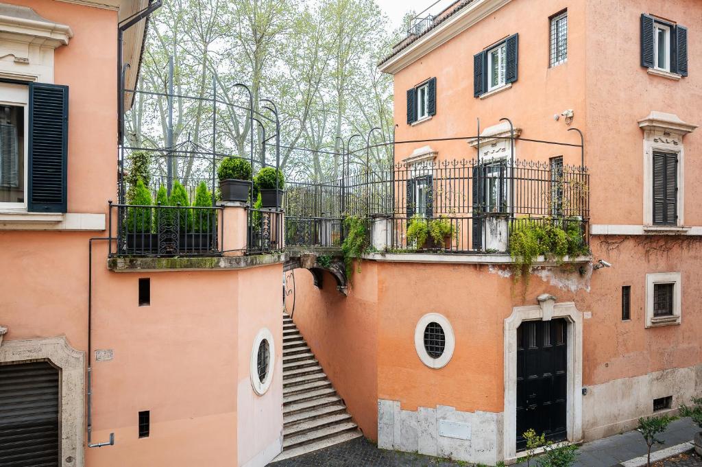 Exterior view, Maison Giulia in Rome