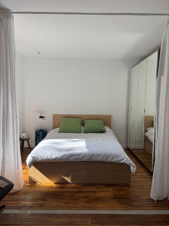 Bright appartment in Paris - 4