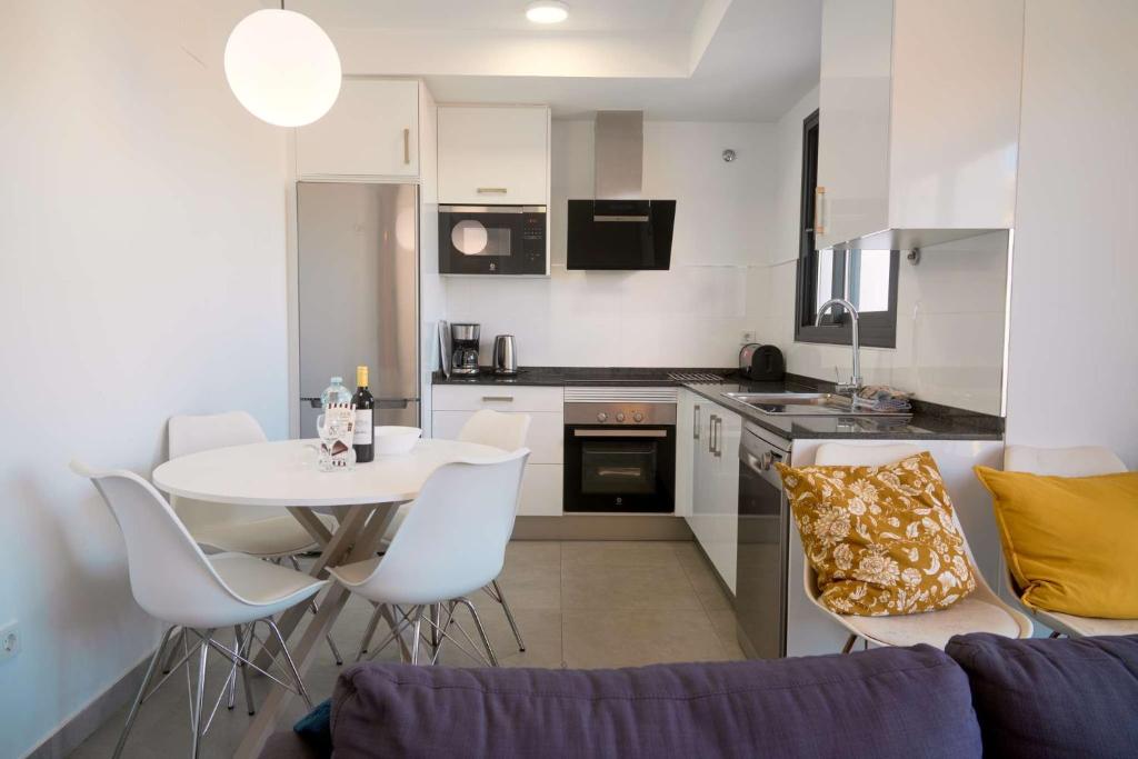 Penthouse Balcon del Mar Deluxe 4 - 3 Terraces, Heated Pool & Sea Views in Nerja - 4