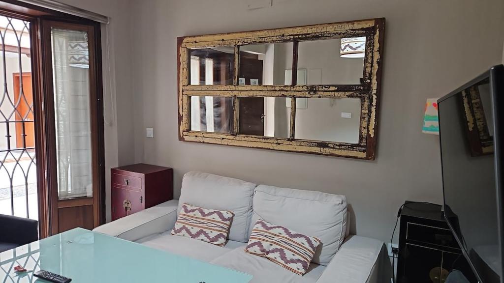 Apartamento Premium con Terraza Privada en la Mejor Zona de Sevilla - 3