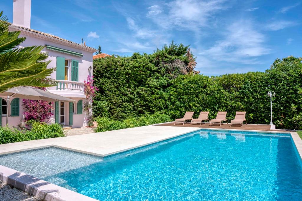 Somptueuse villa familiale avec piscine a distance piétonne de Cannes - 3