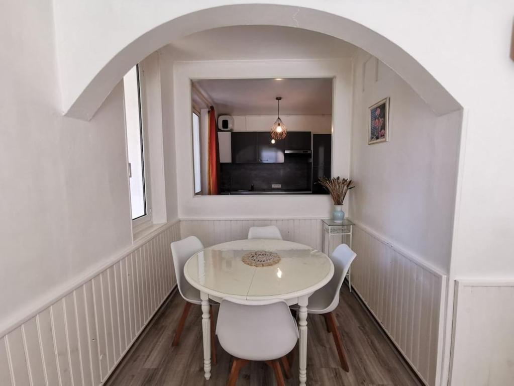 Secret Garden - Plages & Commerces -Parking privé- Wifi - 4