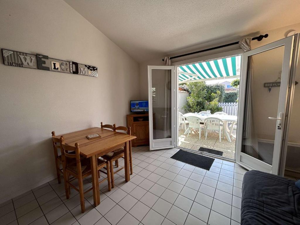 Maison bord de mer 5 pers - Terrasse et parking privé - FR-1-224C-256 - 5