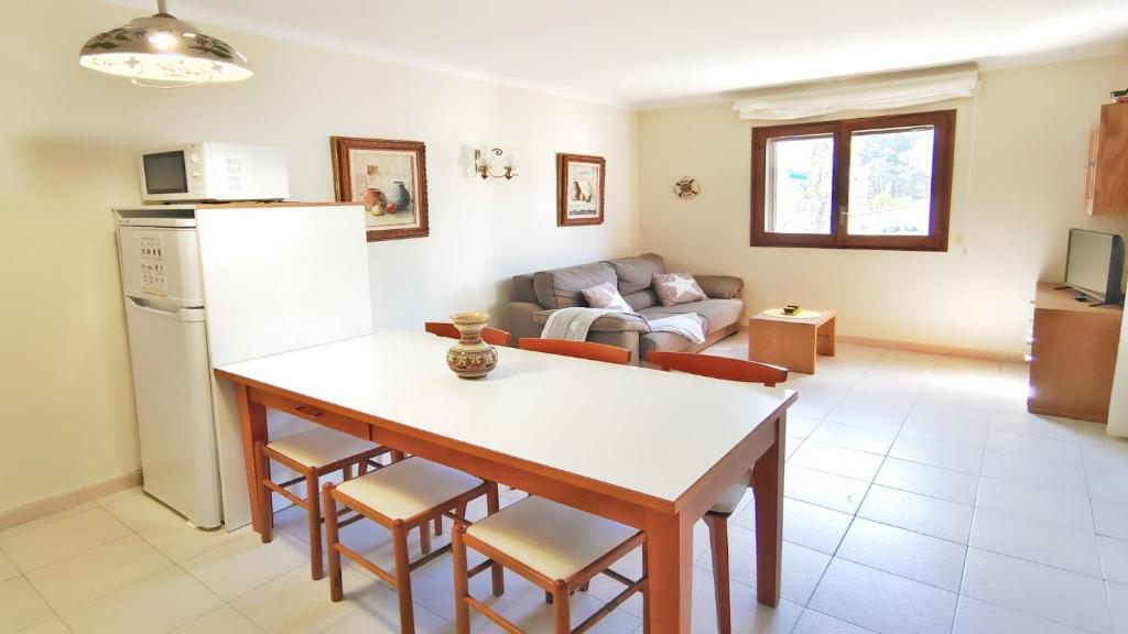 Apartamento Tras con Piscina a 100m de la playa by VACAY L'Escala - 4