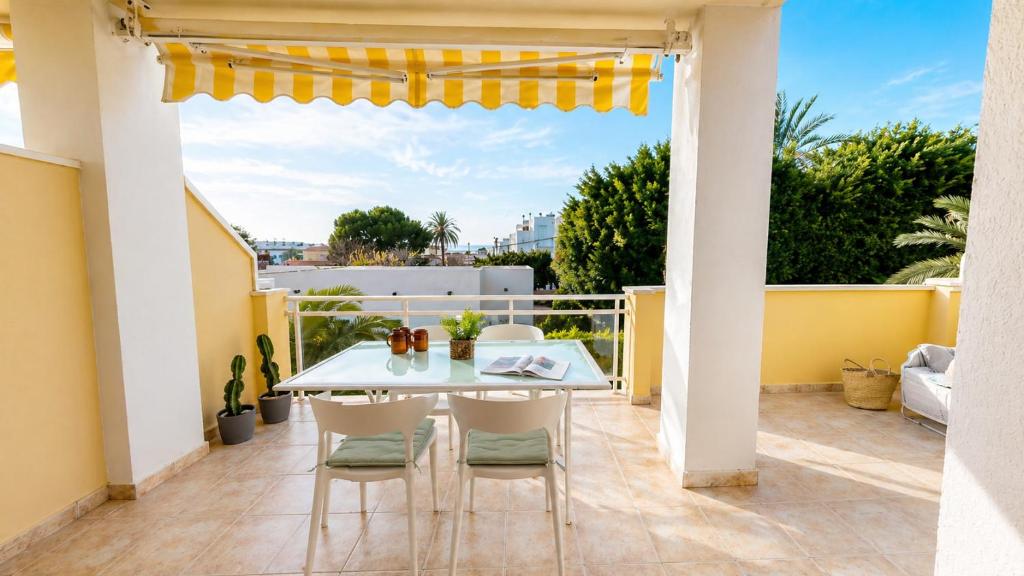 Apartamento Luz de Luna moderno en Dénia con terraza y piscina by Family Homes - 5