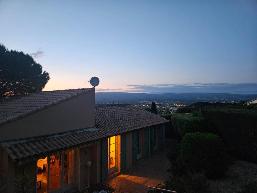 Maison la Pinède les Lecques avec piscine - 2