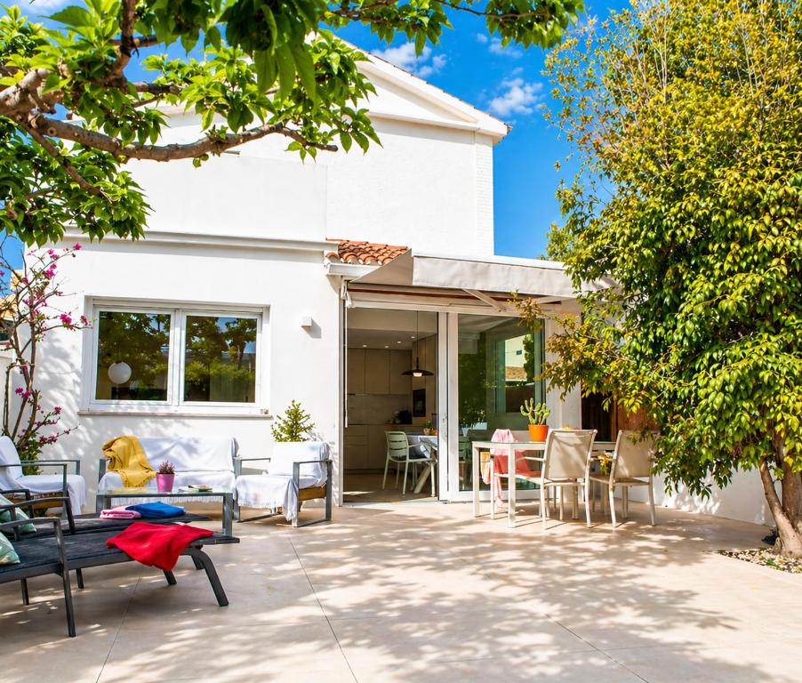 Apartamento Nueva Vida en Dénia a 50m de la playa Terraza privada y barbacoa by Family Homes Rentals - 1